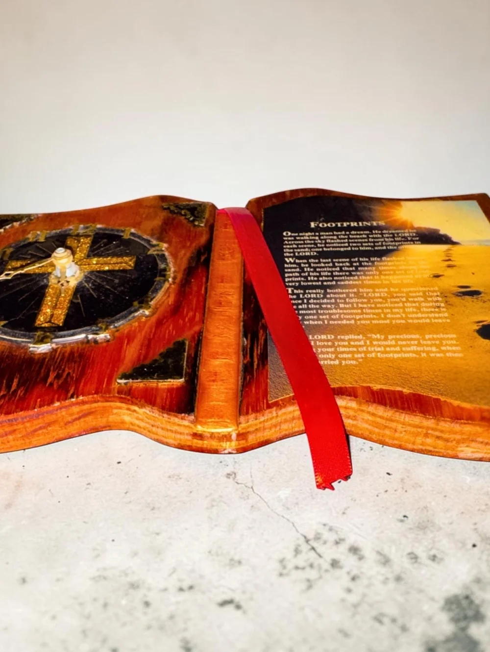 Vintage Footprints Poem Wooden Wall Clock Christian Religious Open Book Cross